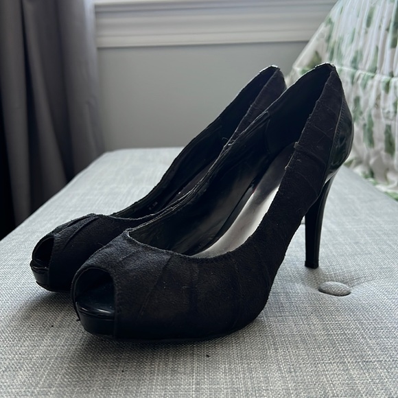 Women’s Black Heels | Size 8.5 - Picture 1 of 6